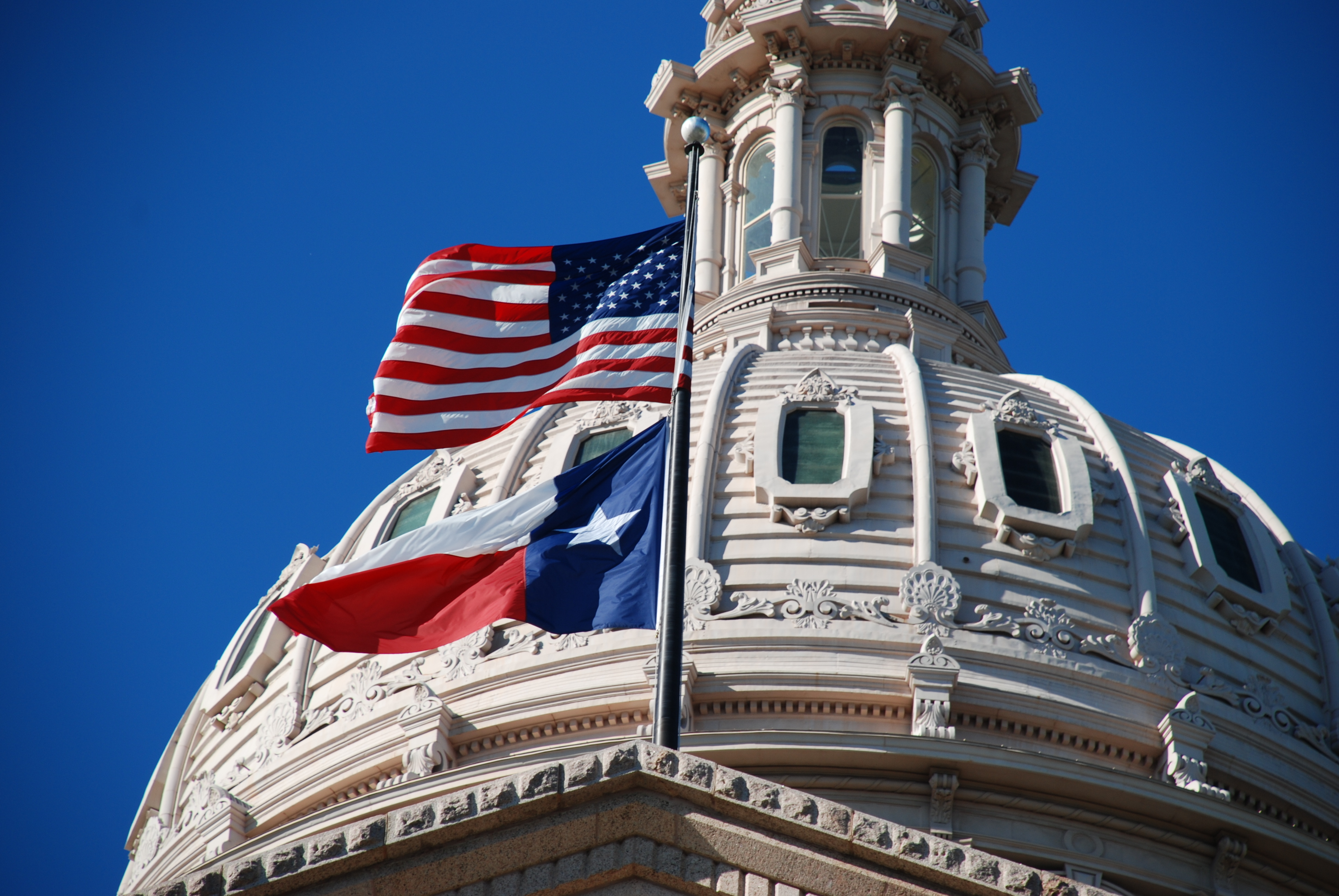 /CMSApp/TTV/media/Blog/Misc/ThinkstockPhotos-144283240-cap-Texas_flags.jpg?ext=.jpg